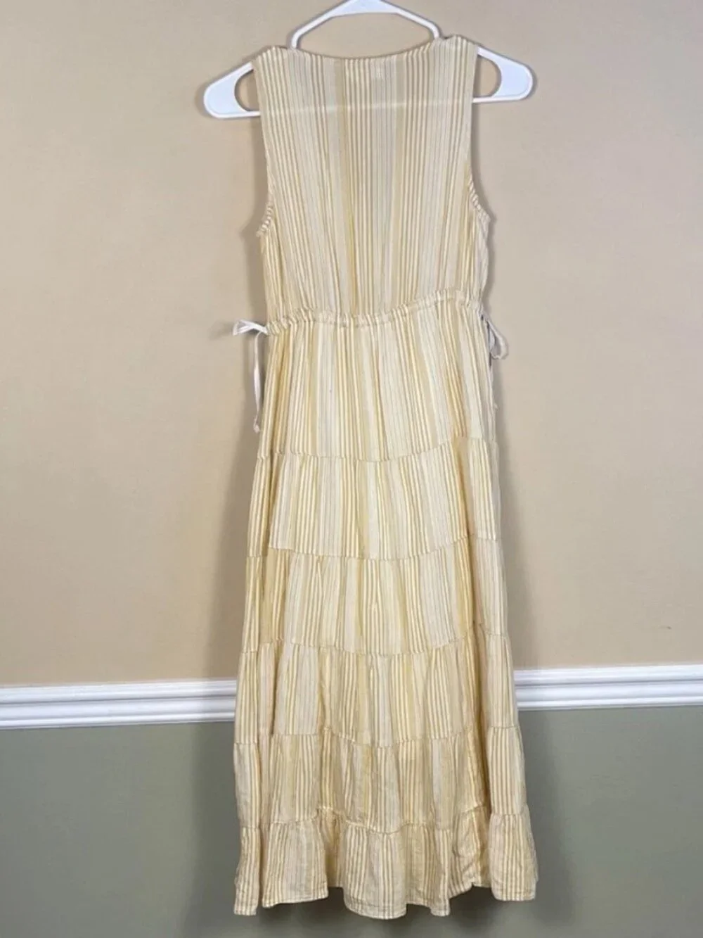 Max Studio Women’s Striped Yellow White Side Ties Tiered Tank Maxi Midi Dress - Picture 2 of 8